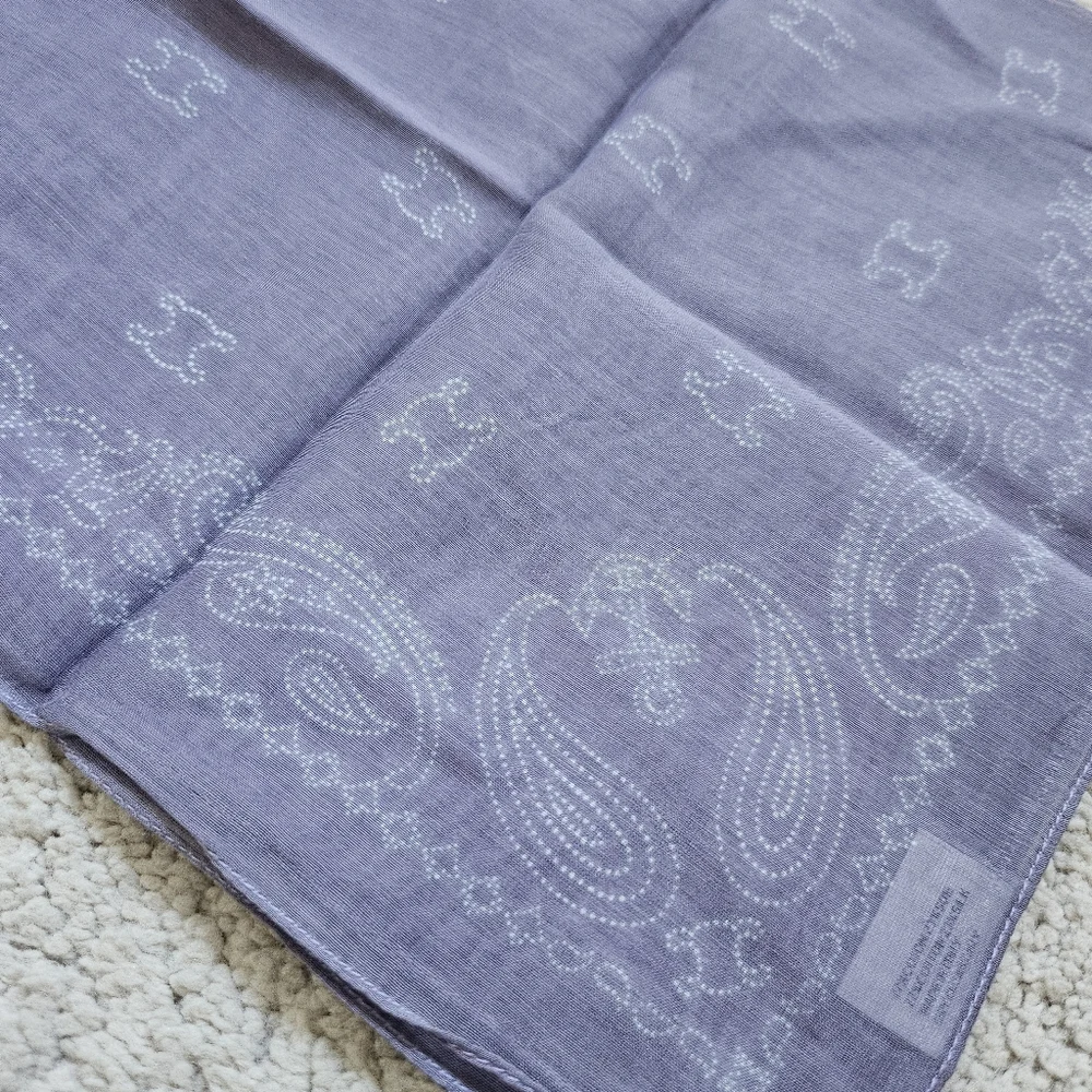 CELINE Bandana In Cotton & Silk - Picture 6 of 6